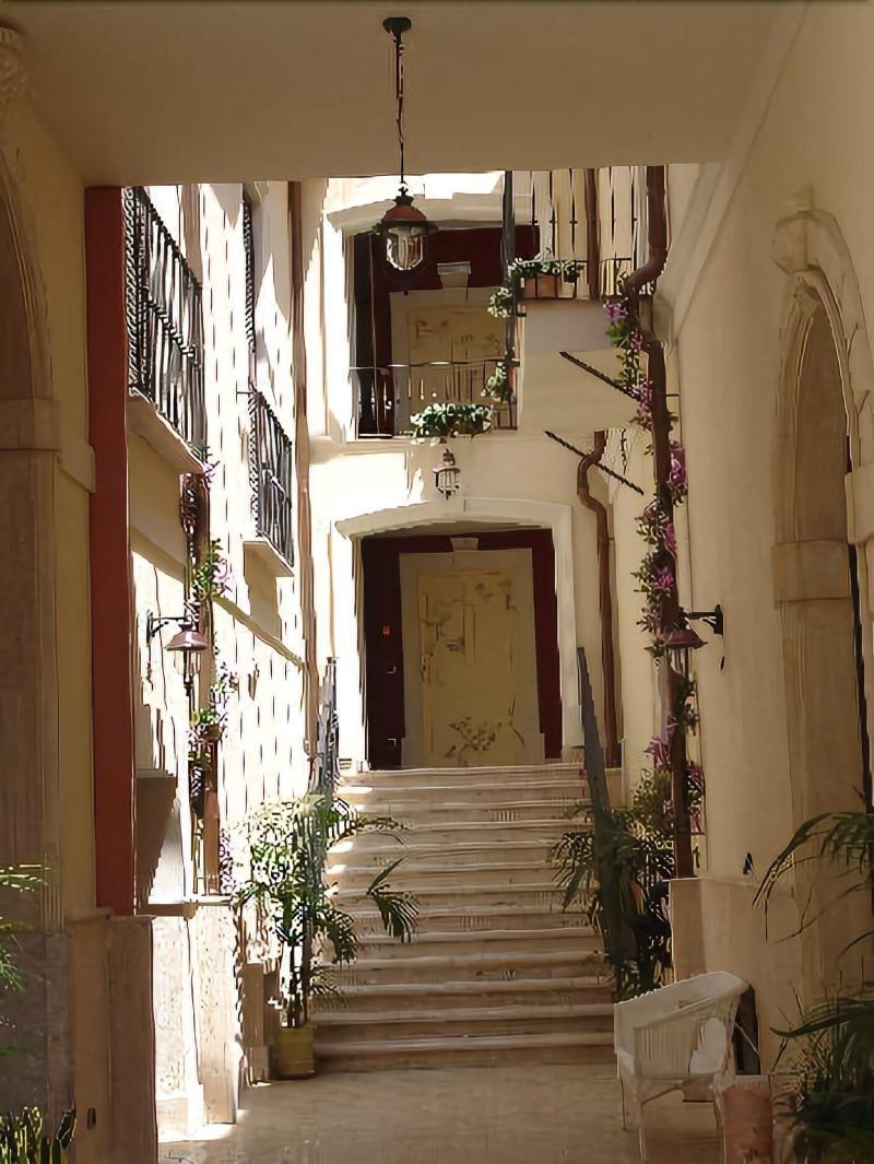 Palazzo Reginella Lejlighedshotel Bovalino Marina Eksteriør billede